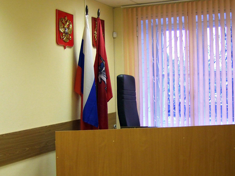 Измайловский суд Москвы частично удовлетворил иск нижегородской женской исправительной колонии (ИК) N2 к изданию "Собеседник" и участнице Pussy Riot Марии Алехиной из-за статьи о "бесплатном труде" заключенных